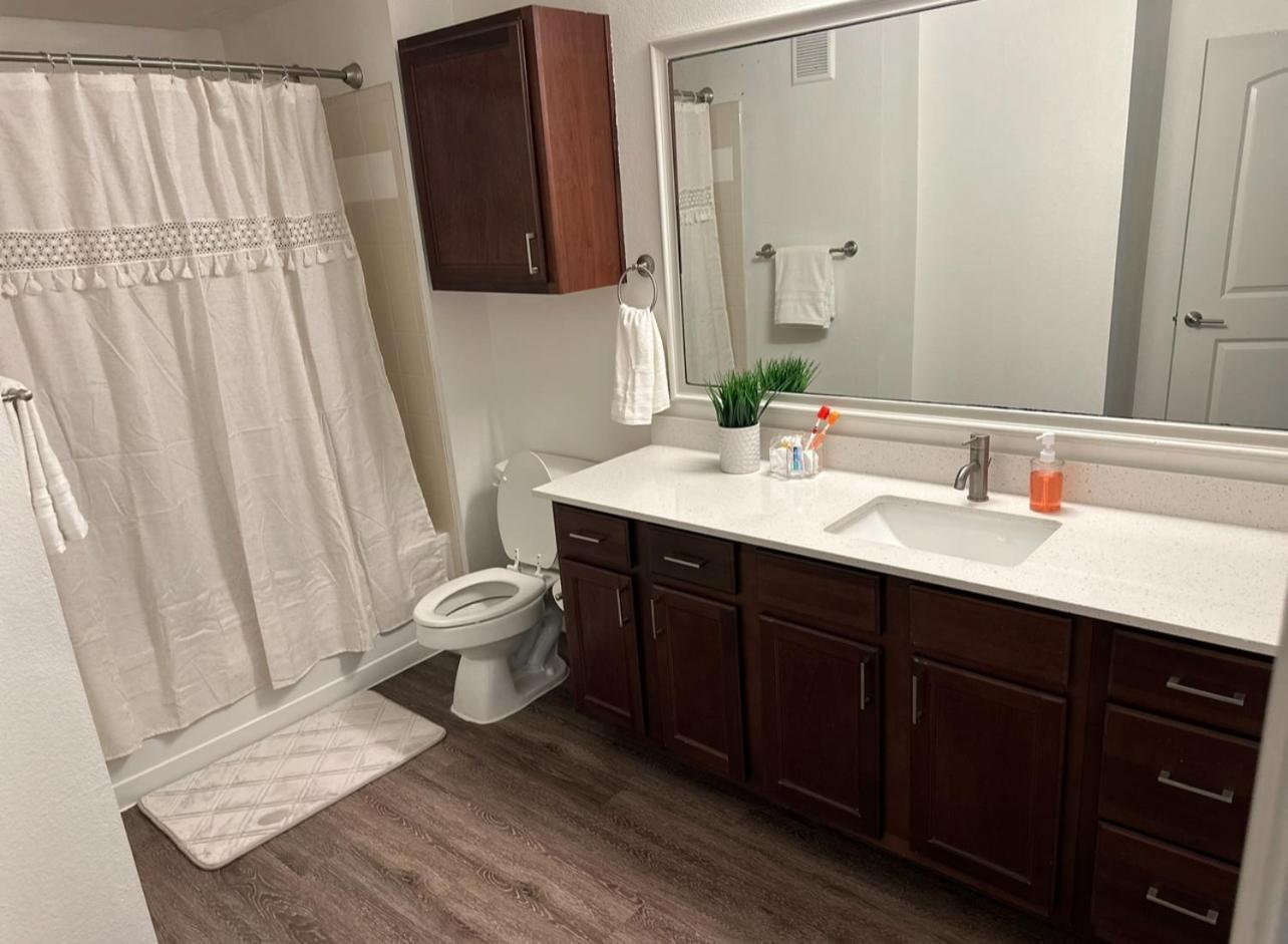Convenient Spacious 2Bed 2Bath Frisco Eksteriør bilde